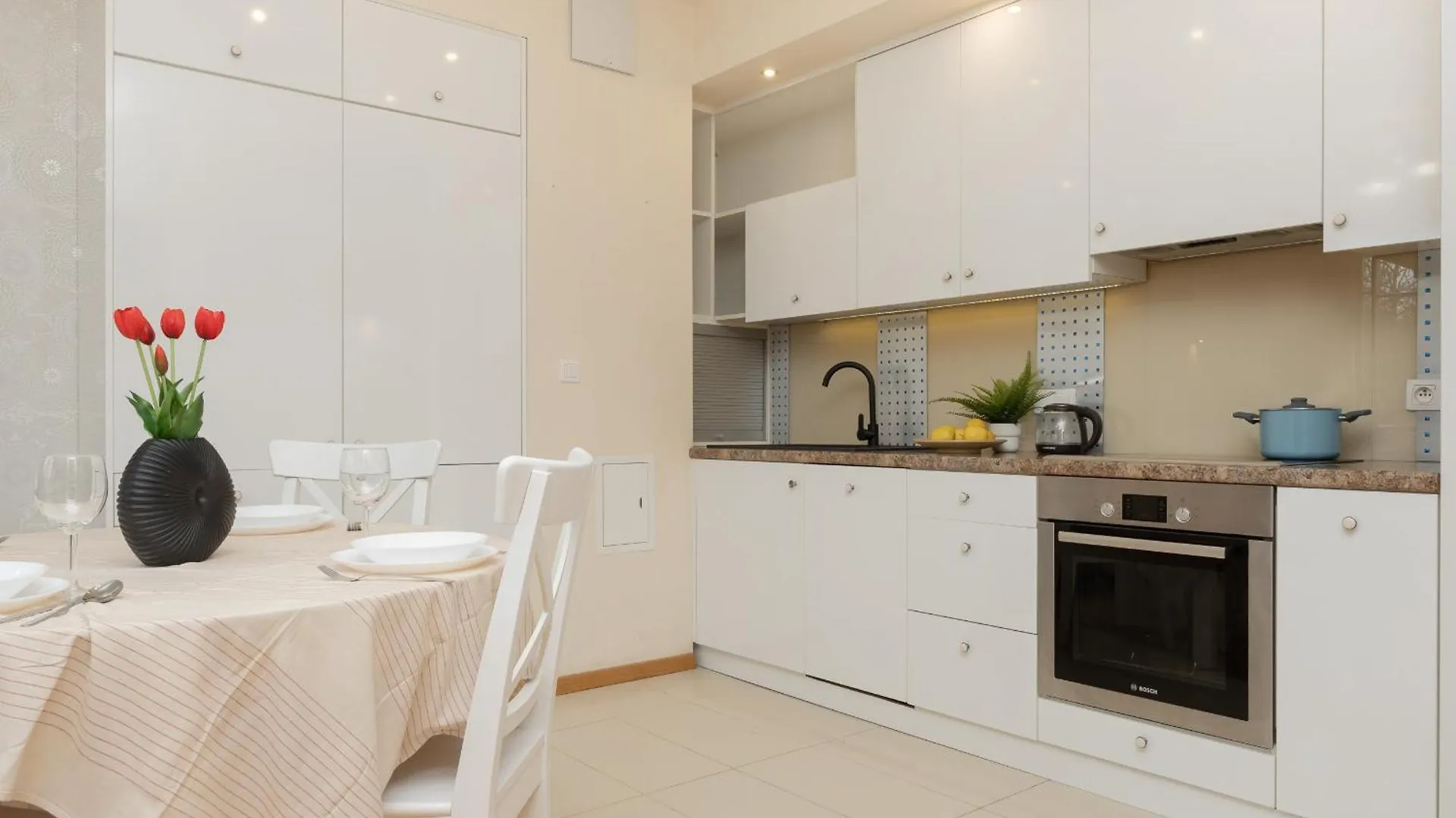 Beautiful Apartment With Spacious Terrace By Noclegi Renters Warsaw Poland