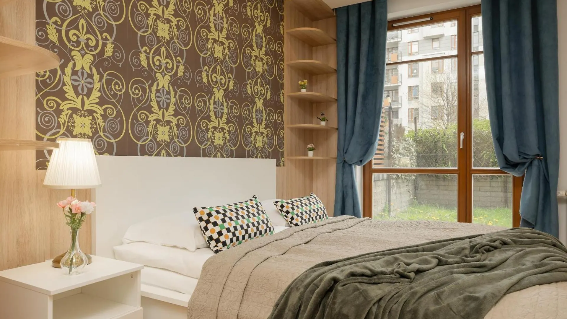 Beautiful Apartment With Spacious Terrace By Noclegi Renters Warsaw