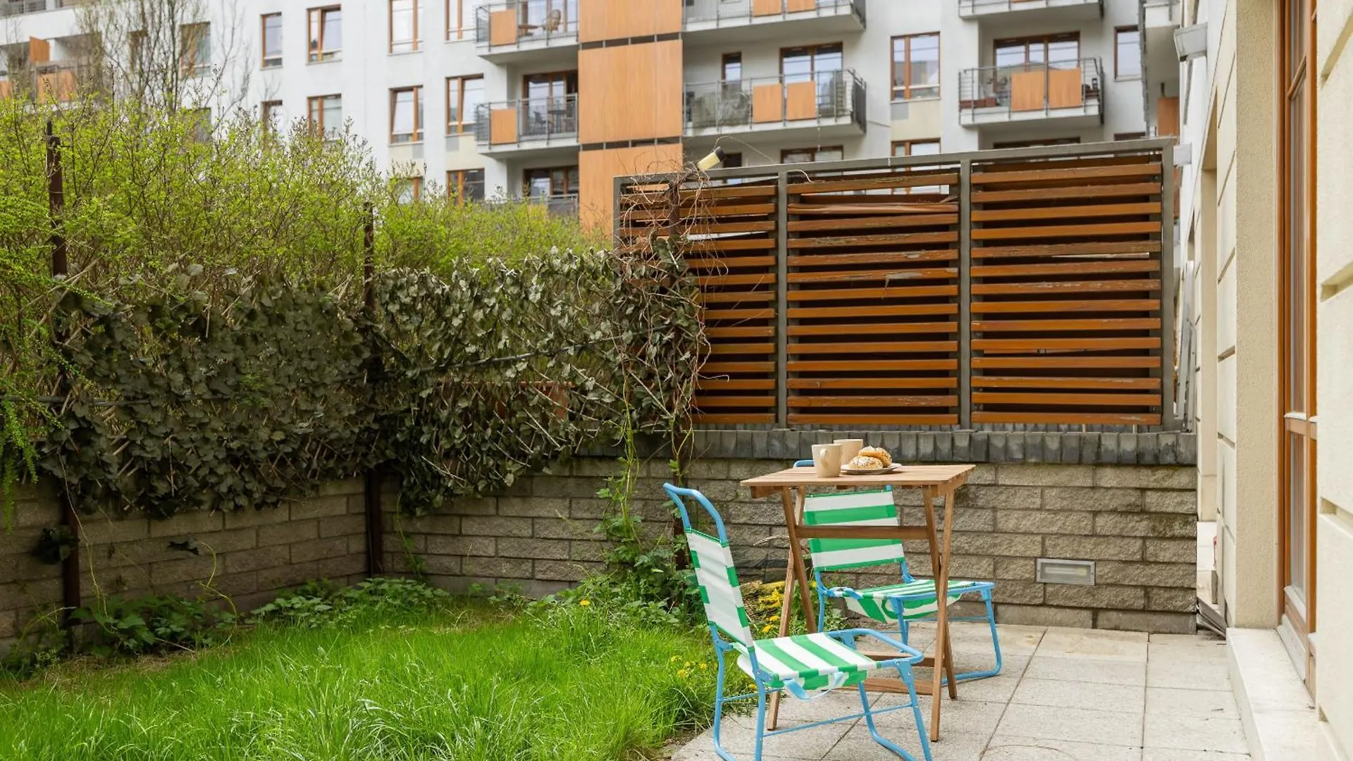 Beautiful Apartment With Spacious Terrace By Noclegi Renters Warsaw